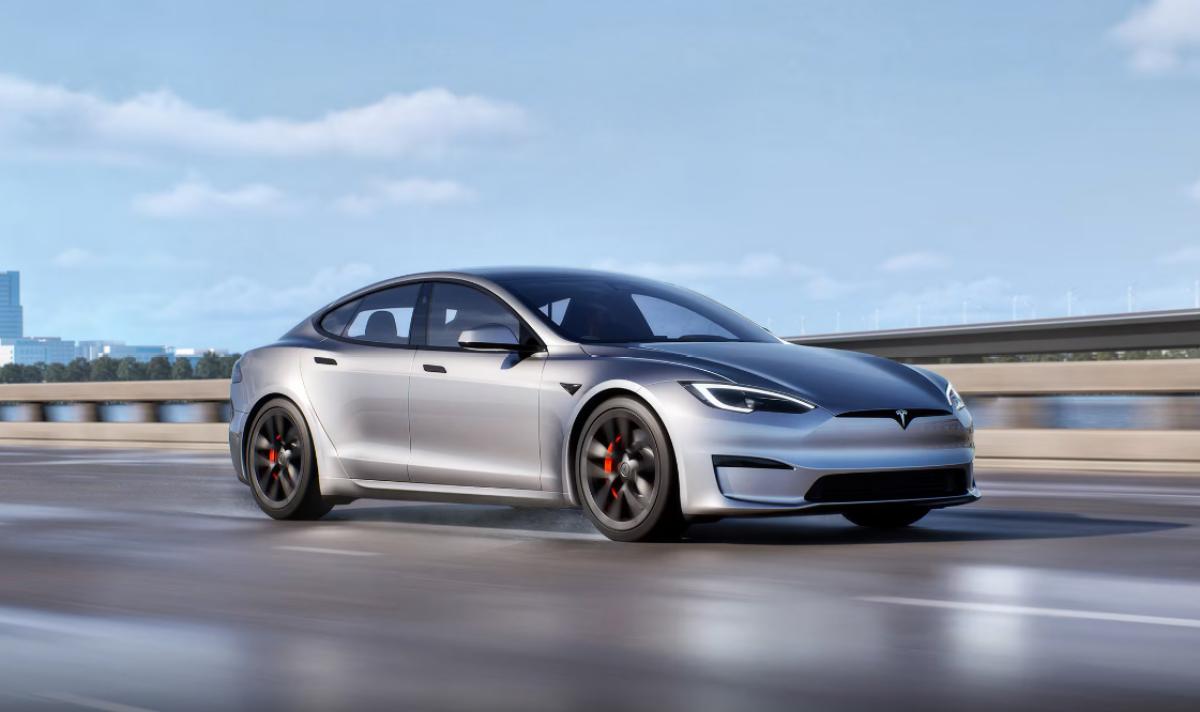 テスラ、高級EV「モデルS」「モデルX」生産終了 工場リソースをヒト型