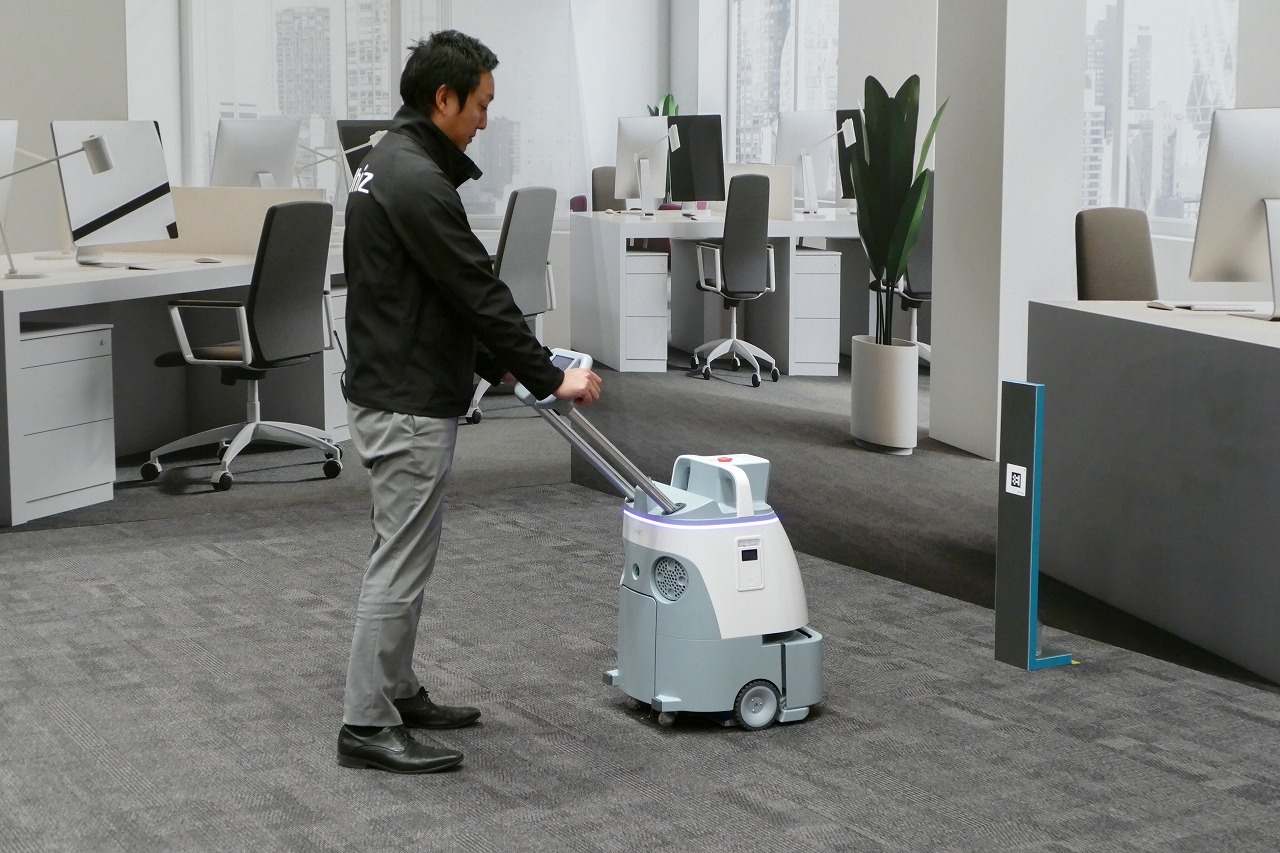 掃除ロボット １カ月無料キャンペーン の衝撃 ソフトバンクが市場を急拡大させる ビジネス It