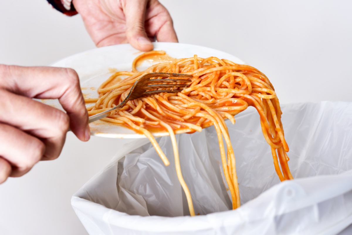 食品ロス対策は 食育 から 家庭ごみの約37 はまだ食べられる ビジネス It