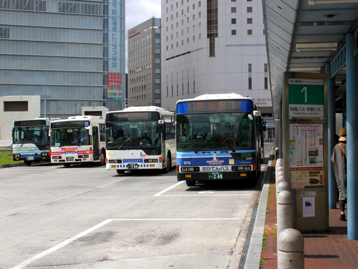 (2/2)路線バスが直面する「壊滅的な状況」、カギは“欧米流”への転換か 連載：MaaS時代の明日の都市｜ビジネス+IT