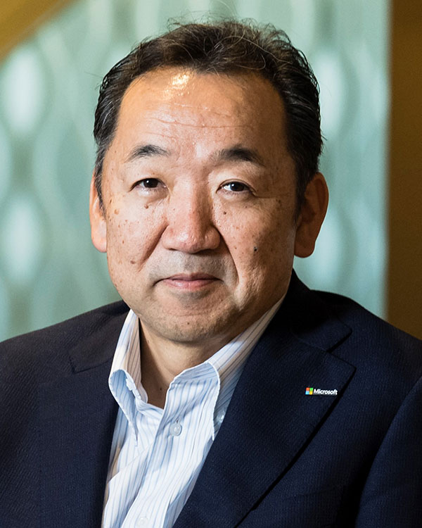 氏名