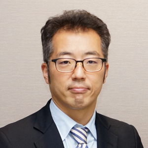 氏名