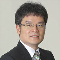 氏名