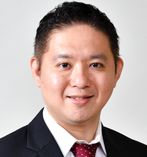 氏名