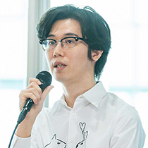 氏名
