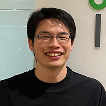 氏名