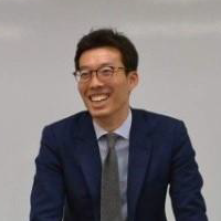 氏名