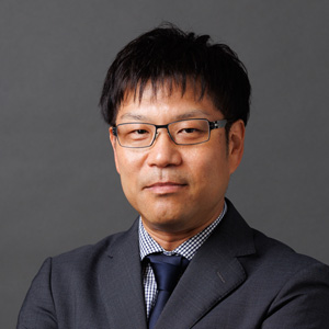 氏名