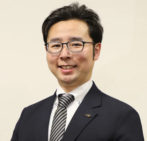 氏名
