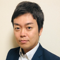 氏名
