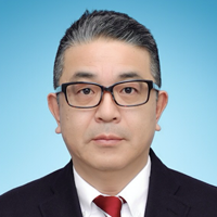 氏名