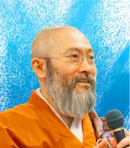 氏名