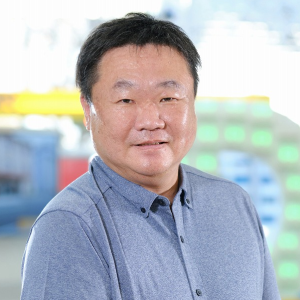 氏名