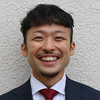氏名