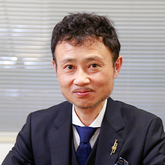 大西 浩史 氏