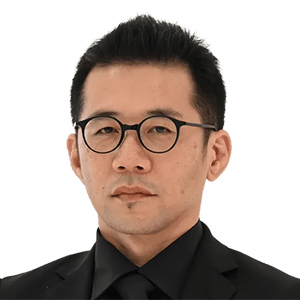 永易 靖規 氏